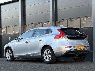 Volvo V-40 1.6 D2 Panorama Clima Keyless picture 5