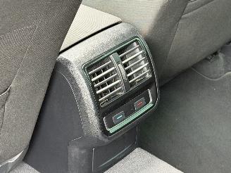 Volkswagen Passat 1.6 TDI Panorama Clima EURO-6 picture 16