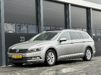 occasion passenger cars Volkswagen Passat 1.6 TDI Panorama Clima EURO-6 2015/8