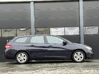 Peugeot 308 1.6 BlueHDI Blue Navi Clima PDC picture 3