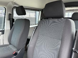 Volkswagen Transporter 2.0 TDI L2-H1 DC 5-PERS EURO-6 picture 8