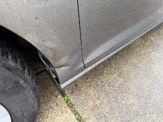 Volkswagen Golf 1.6 TDI Navi Clima PDC picture 9