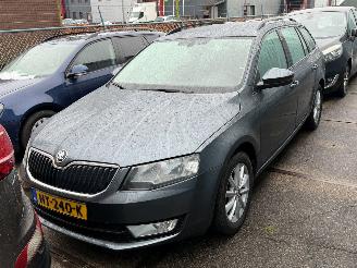 Gebrauchtwagen PKW Skoda Octavia 1.6 TDI Navi Clima PDC EURO-6 2015/12