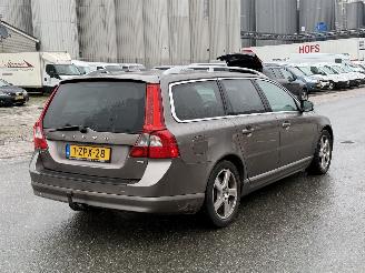 Volvo V-70 1.6 Drive Summum Xenon Leer Navi picture 3