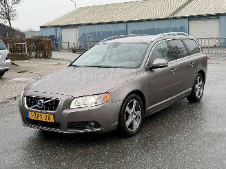 Gebrauchtwagen PKW Volvo V-70 1.6 Drive Summum Xenon Leer Navi 2011/6
