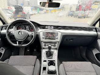 Volkswagen Passat 2.0 TDI 150 PK Navi Clima EURO-6 picture 5