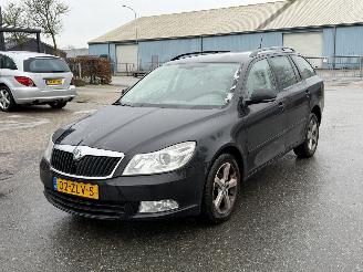 begagnad bil auto Skoda Octavia 1.6 TDI Navi Clima 2013/1