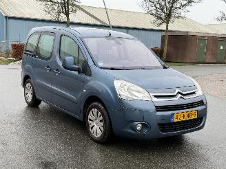 Citroën Berlingo 1.6 HDIF Multispace 5-PERS Clima picture 2