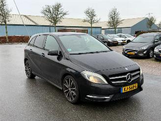 Mercedes B-klasse 200 CDI Clima Xenon Navi picture 2