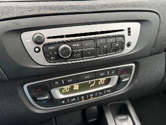 Renault Grand-scenic 1.5 DCI Navi Clima 7-PERS picture 8