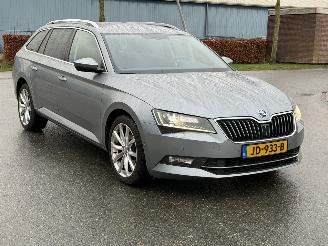 Skoda Superb 1.6 TDI Xenon CameraClima EURO-6 picture 2