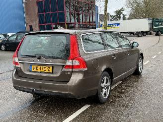 Volvo V-70 2.0 D2 Xenon Navi  EURO-6 picture 3