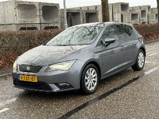 Gebrauchtwagen PKW Seat Leon 1.6 TDI Limited Edition III Leer Xenon 2014/3