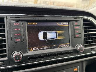 Seat Leon 1.6 TDI Limited Edition III Leer Xenon picture 8