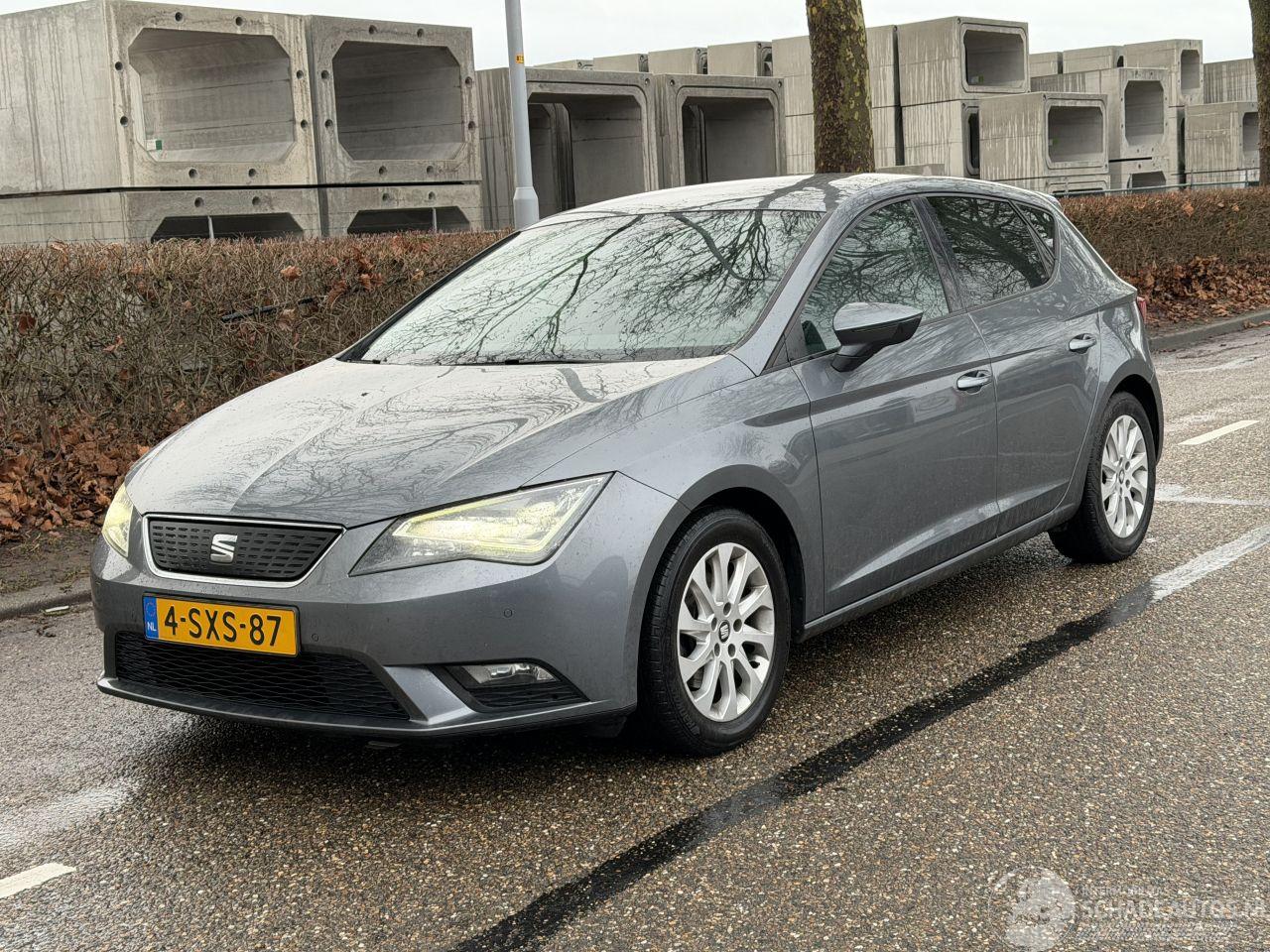 Seat Leon 1.6 TDI Limited Edition III Leer Xenon