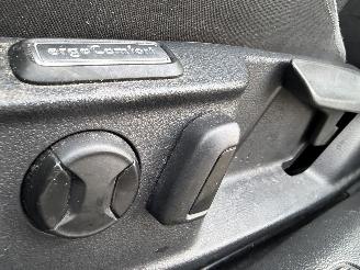 Volkswagen Passat 2.0 TDI 150 PK Navi Clima EURO-6 picture 9