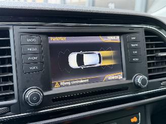 Seat Leon 1.6 TDI Limited Edition III Leer Xenon picture 7