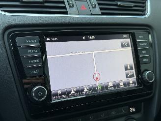 Skoda Octavia 1.6 TDI Xenon Navi CLima PDC picture 9