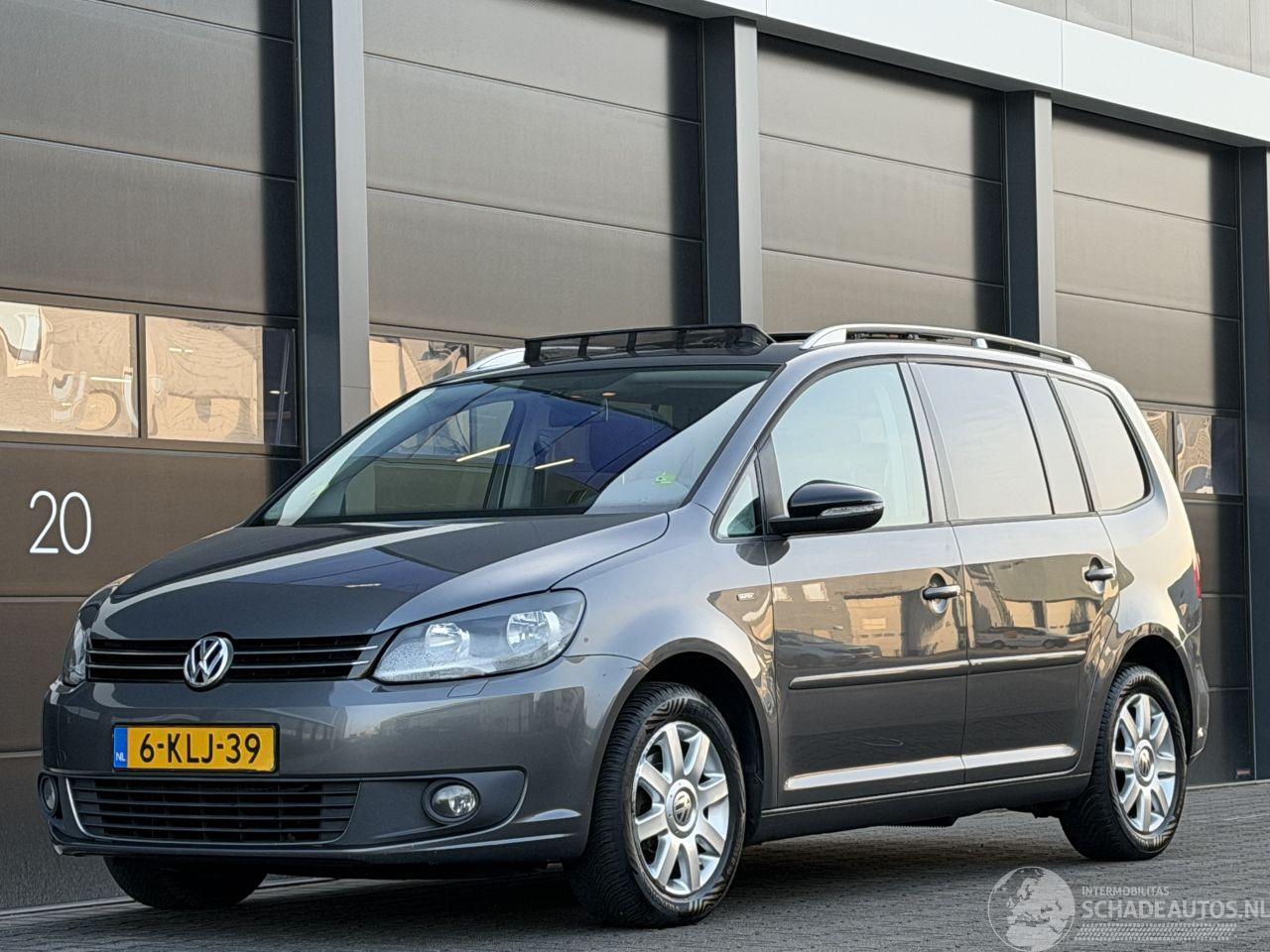 Volkswagen Touran 1.6 TDI Pano Navi Clima 7-PERS