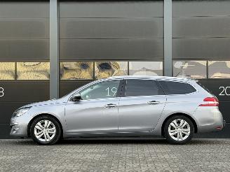 Peugeot 308 1.6 BlueHDI Leer Panorama EURO-6 picture 6