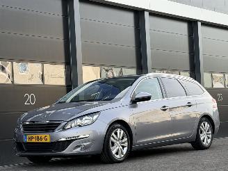 Gebrauchtwagen PKW Peugeot 308 1.6 BlueHDI Leer Panorama EURO-6 2015/12