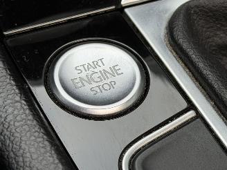 Volkswagen Passat 1.6 TDI R-Line Pano Virtual-Cockpit EURO-6 picture 16