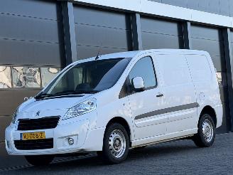 Käytettyjen commercial vehicles Peugeot Expert 1.6 HDI Navi Airco * MARGE * 2014/9