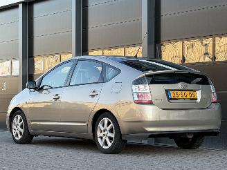 Toyota Prius 1.5 VVT-i picture 5