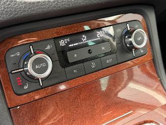 Volkswagen Touareg 3.0 TDI Leer Xenon PDC Navi picture 13