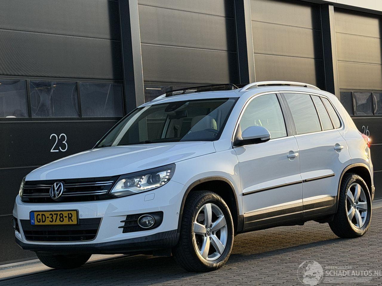 Volkswagen Tiguan 2.0 TDI 4Motion Leer Pano Xenon