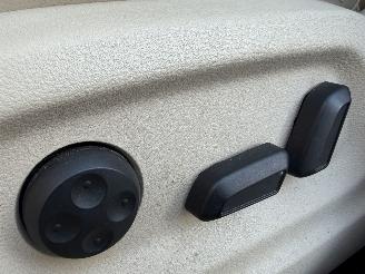 Volkswagen Tiguan 2.0 TDI 4Motion Leer Pano Xenon picture 9