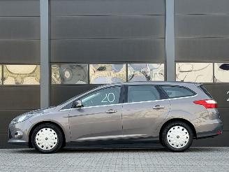 Ford Focus 1.6 TDCI Titanium Navi Clima PDC picture 6