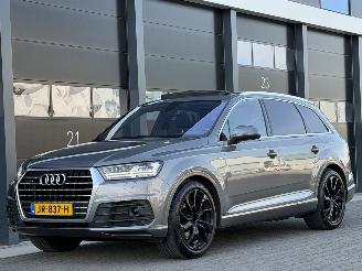 Käytettyjen passenger cars Audi Q7 3.0 TDI S-Line Bose 7-PERS Euro-6 2015/9