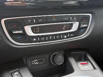 Renault Grand-scenic 1.4 TCe Bose Navi Clima PDC picture 11