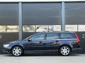 Volvo V-70 2.4 D5 Leer Navi Clima PDC picture 6