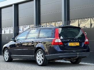Volvo V-70 2.4 D5 Leer Navi Clima PDC picture 5