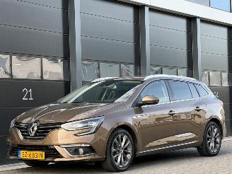 occasion passenger cars Renault Mégane 1.2 TCe Série Signature Exclusiv Bose 2018/6