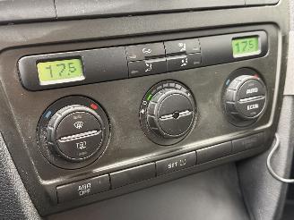 Skoda Octavia 1.6 MPI Clima PDC picture 11