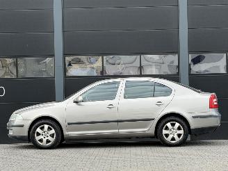 Skoda Octavia 1.6 MPI Clima PDC picture 6