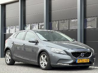 Volvo V-40 1.6 D2 Navi Clima PDC picture 2