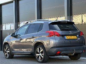 Peugeot 2008 1.6 e-HDi Blue Lease Executive picture 5