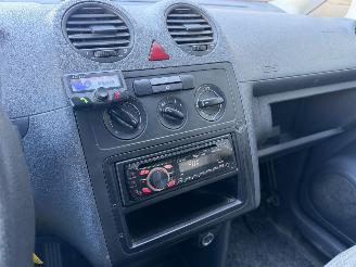 Volkswagen Caddy 1.6 TDI picture 9