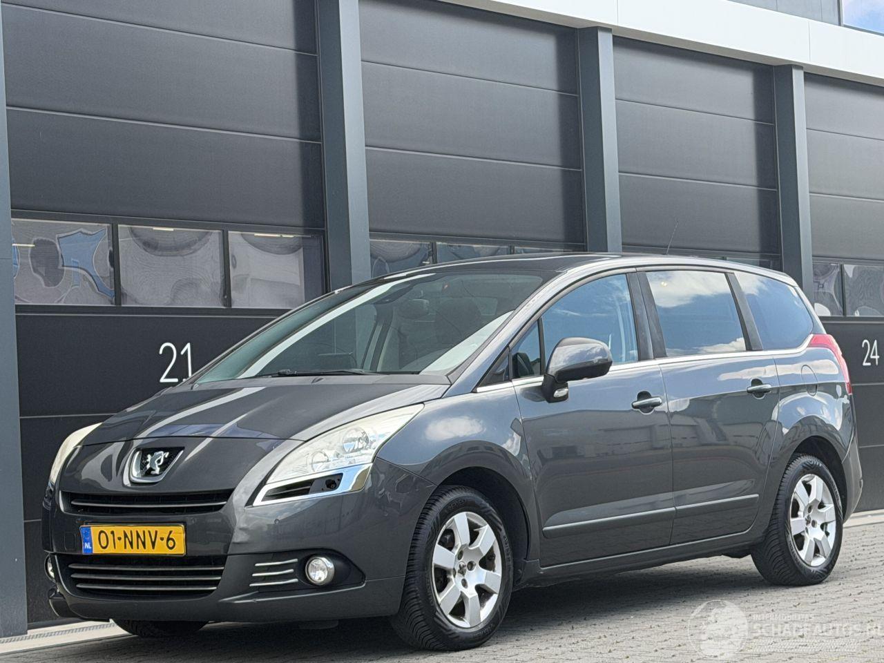 Peugeot 5008 1.6 VTi Navi Clima 7-PERS