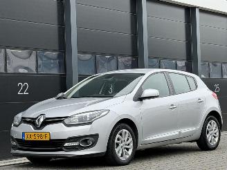 Vaurioauto  passenger cars Renault Mégane 1.6 Dynamique Navi CLima 2014/1