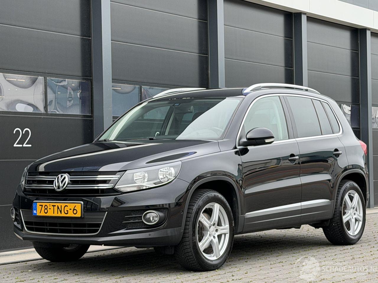 Volkswagen Tiguan 2.0 TDI Sport&Style Navi Clima PDC