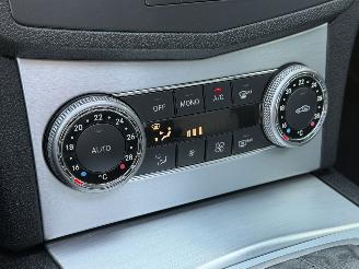Mercedes C-klasse 320 CDI 4-Matic Pano Navi Clima picture 12