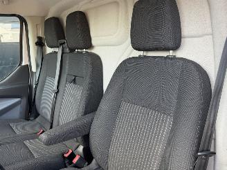 Ford Transit Custom 2.0 TDCI L2-H1 Navi Airco EURO-6 picture 8