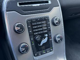 Volvo V-70 2.0 D3 Xenon Dak Leer PDC picture 14