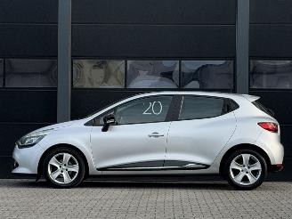 Renault Clio 1.5 dCi ECO Expression Navi Airco picture 6