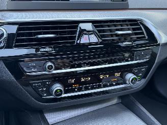 BMW 5-serie 520d M-Pakket Pano Leer Xenon Clima picture 11